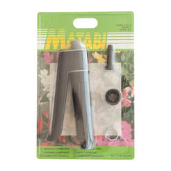 Universal handle for garden sprayer