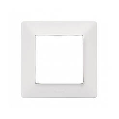 Single decorative frame for switches and sockets white VALENA LIFE LEGRAND